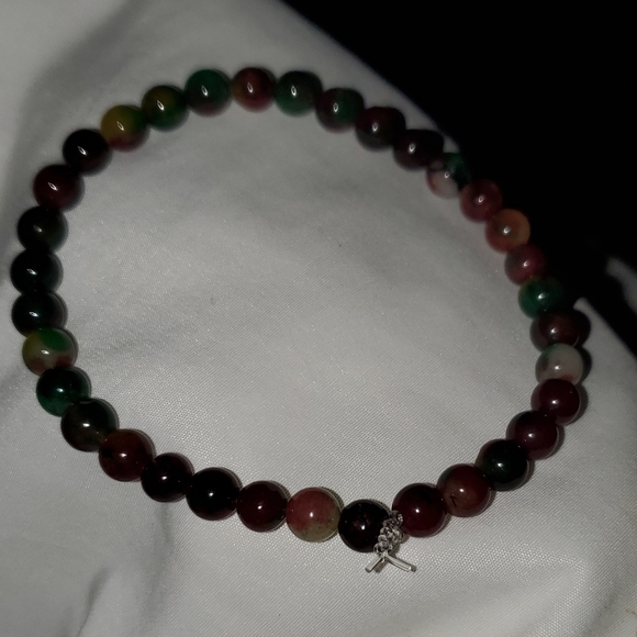 Jade Handmade Stretch Bracelet - Picture 5 of 8